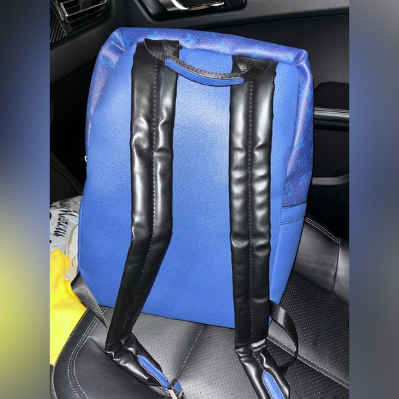 Louis Vuitton Discovery Backpack Monogram Pacific Taiga PM Blue - Picture 9 of 16